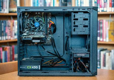 CPU